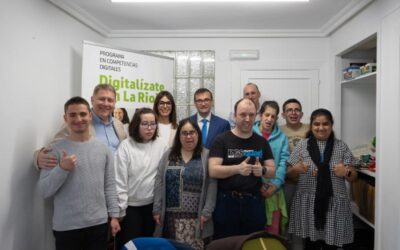 ‘Digitalízate con La Rioja’ alcanza su ecuador con 2.747 riojanos formados en el uso seguro de las tecnologías a través de 324 actividades desarrolladas en 60 municipios